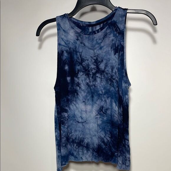 Flirtitude Tie-Dye Sleeveless Women's Top - Blue - Picture 2 of 8
